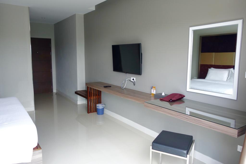 V Hotel Ubon Ratchathani Cameră foto